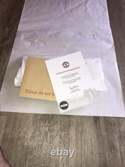 Ronaldo & Squad Signed Manchester United Shirt with MUFC Hologram COA #36677