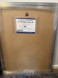 Roy Keane Signed Manchester United Shirt With COA (Collection Only)