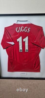 Ryan Giggs Manchester United Signed Shirt