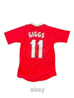 Ryan Giggs Signed Manchester United FOOTBALL SHIRT