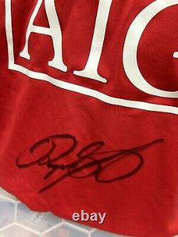 Ryan Giggs Signed Manchester United Shirt