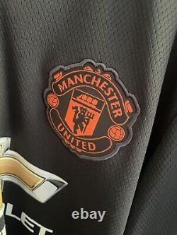 Sergio Romero Hand Signed Manchester United Football Goalkeeper Shirt 2020/21