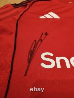 Shaw, Fernandes And Ugarte Signed Manchester United 25/26 Shirt With Proof