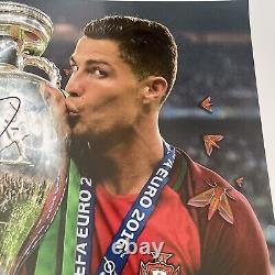 Signed CRISTIANO Ronaldo 18x24 Portugal Euro Manchester United Madrid Juventus