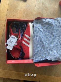 Signed Class of'92 Ninety Two Manchester United Trainers Size 8.5 Genuine
