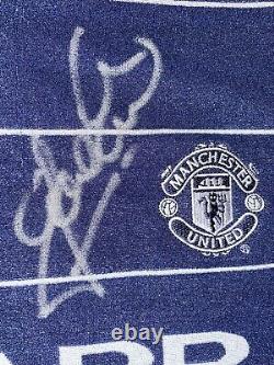 Signed Manchester United 2000 Rare Away Shirt Sheringham Solskjaer Butt Yorke