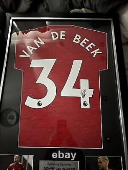Signed donny van de beek manchester united signed shirt Framed