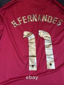 Signed fernandes portugal shirt Man Utd Manchester United Shirt Ronaldo! PROOF