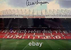 Sir Alex Ferguson signed Old Trafford Manchester United 8x10 photo COA