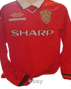 Treble 99 Barcelona Shirt Signed By 11 Of The Manchester United Team